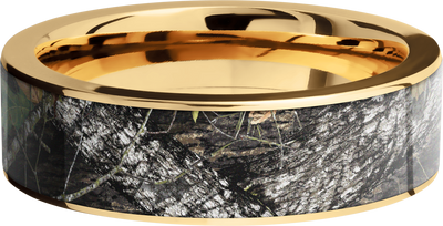 14K Yellow Gold 7mm flat band with a 6mm inlay of Mossy Oak Break Up Camo